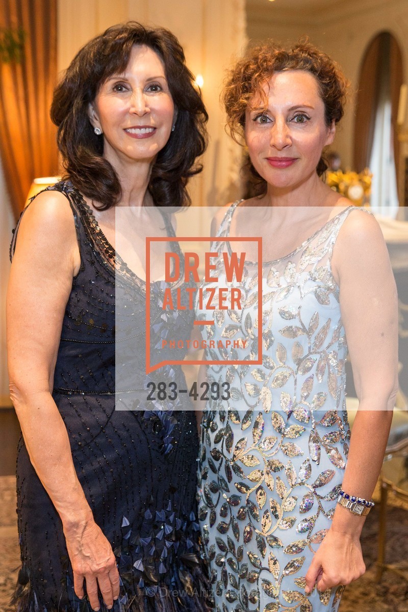 Carolyn Chandler, Clara Shayevich, NICKY HILTON Book Signing Party, US, September 2nd, 2014, Photo #283-4293 Carolyn Chandler, Clara Shayevich, Photo #283-4293