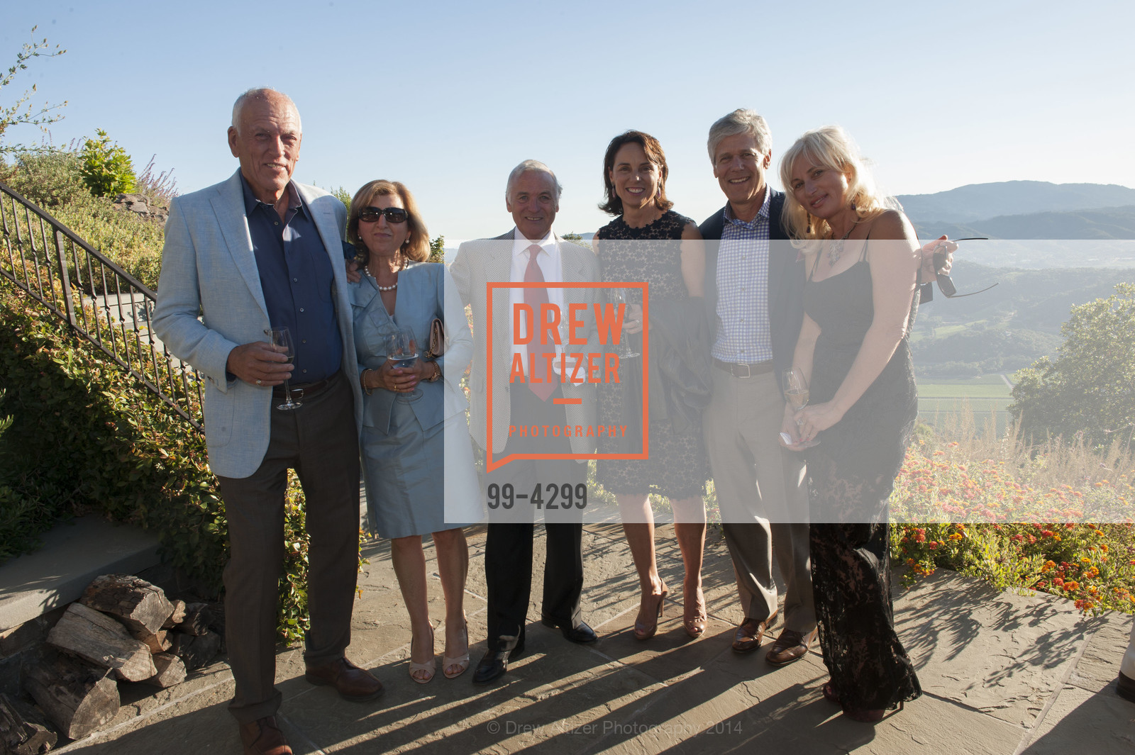 Dario Sattui, Rita Castellucci, Agustin Castellucci, Irina Yartseva, FESTIVAL DEL SOLE'S Founders Dinner, US, July 10th, 2014, Photo #99-4299 Dario Sattui, Rita Castellucci, Agustin Castellucci, Irina Yartseva, Photo #99-4299