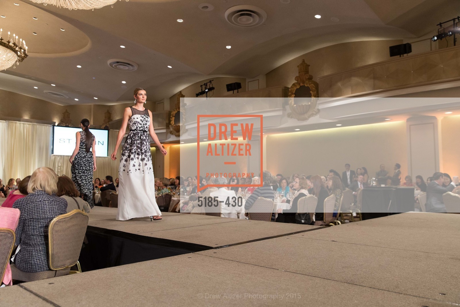 Runway, The Arthritis Foundation Presents FASHION FIGHTS ARTHRITIS featuring St. John, Fairmont Hotel, Ballroom. 950 Mason Street, October 30th, 2015,Drew Altizer, Drew Altizer Photography, full-service agency, private events, San Francisco photographer, photographer california