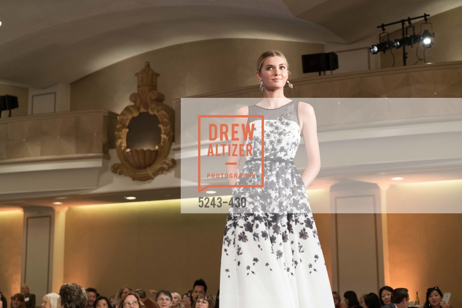 Runway, The Arthritis Foundation Presents FASHION FIGHTS ARTHRITIS featuring St. John, Fairmont Hotel, Ballroom. 950 Mason Street, October 30th, 2015,Drew Altizer, Drew Altizer Photography, full-service agency, private events, San Francisco photographer, photographer california