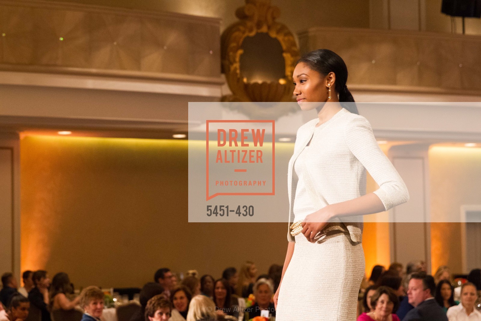 Runway, The Arthritis Foundation Presents FASHION FIGHTS ARTHRITIS featuring St. John, Fairmont Hotel, Ballroom. 950 Mason Street, October 30th, 2015,Drew Altizer, Drew Altizer Photography, full-service agency, private events, San Francisco photographer, photographer california