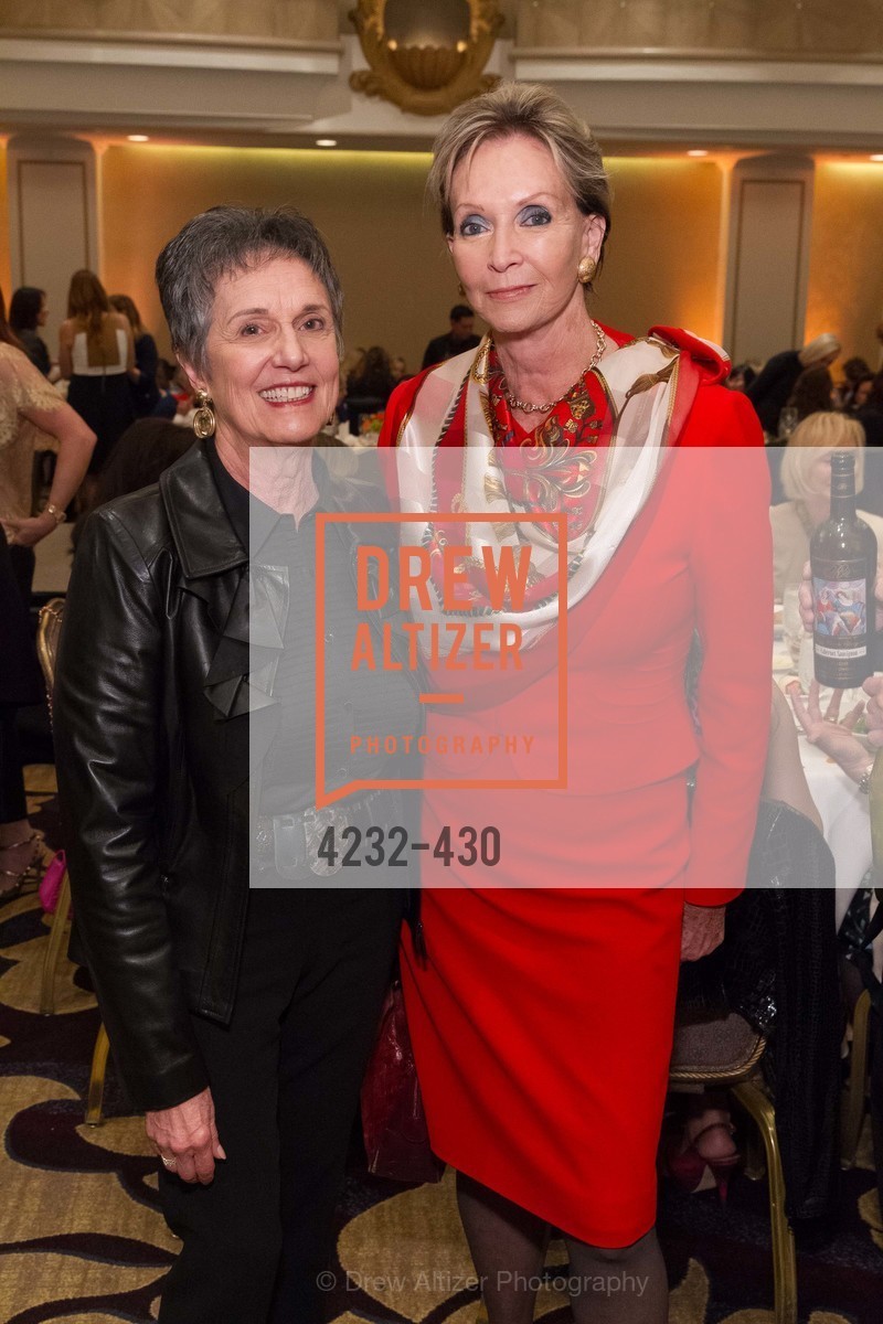 Extras, The Arthritis Foundation Presents FASHION FIGHTS ARTHRITIS featuring St. John, October 30th, 2015, Photo