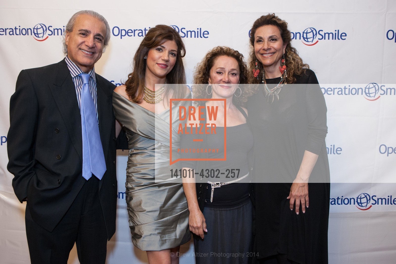 Shab Farzaneh, THE SMILE GALA San Francisco 2014, US, October 11th, 2014, Photo #141011-4302-257 Shab Farzaneh, Photo #141011-4302-257