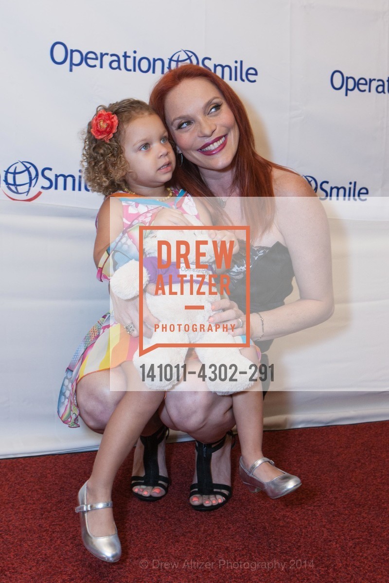 Keala Bachar, Carmit Bachar, THE SMILE GALA San Francisco 2014 Benefiting OPERATION SMILE, US, October 11th, 2014, Photo #141011-4302-291 Keala Bachar, Carmit Bachar, Photo #141011-4302-291