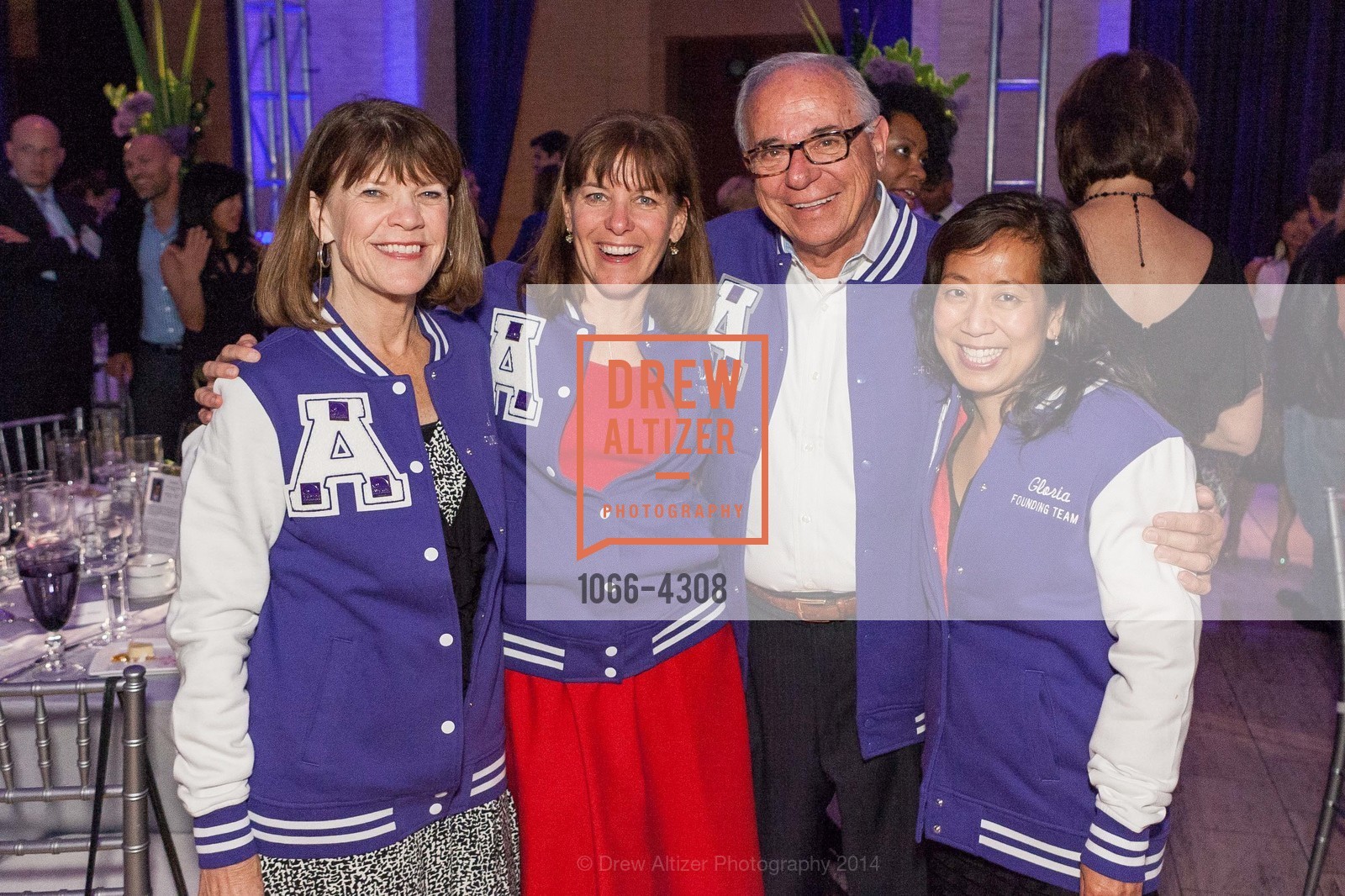 Mary Welch, Elise Darwish, Don Shalvey, Gloria Lee, 5th Annual ENVIRONMENTAL WORKING GROUP'S Earth Dinner, US, May 20th, 2014, Photo #1066-4308 Mary Welch, Elise Darwish, Don Shalvey, Gloria Lee, Photo #1066-4308
