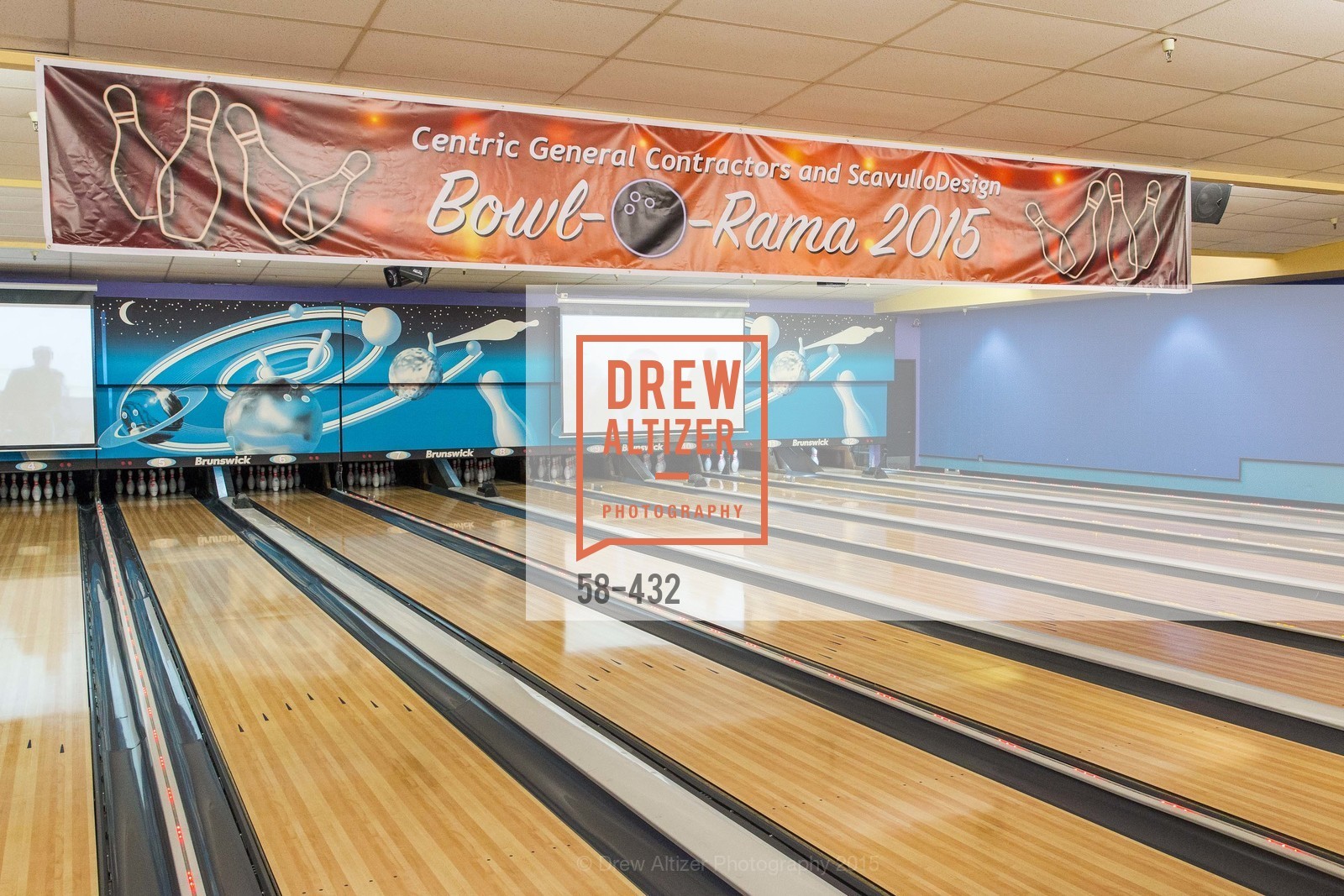 Atmosphere, ScavulloDesign Centric Builders Bowling Party, Presidio Bowl. 93 Moraga Ave, October 29th, 2015,Drew Altizer, Drew Altizer Photography, full-service agency, private events, San Francisco photographer, photographer california