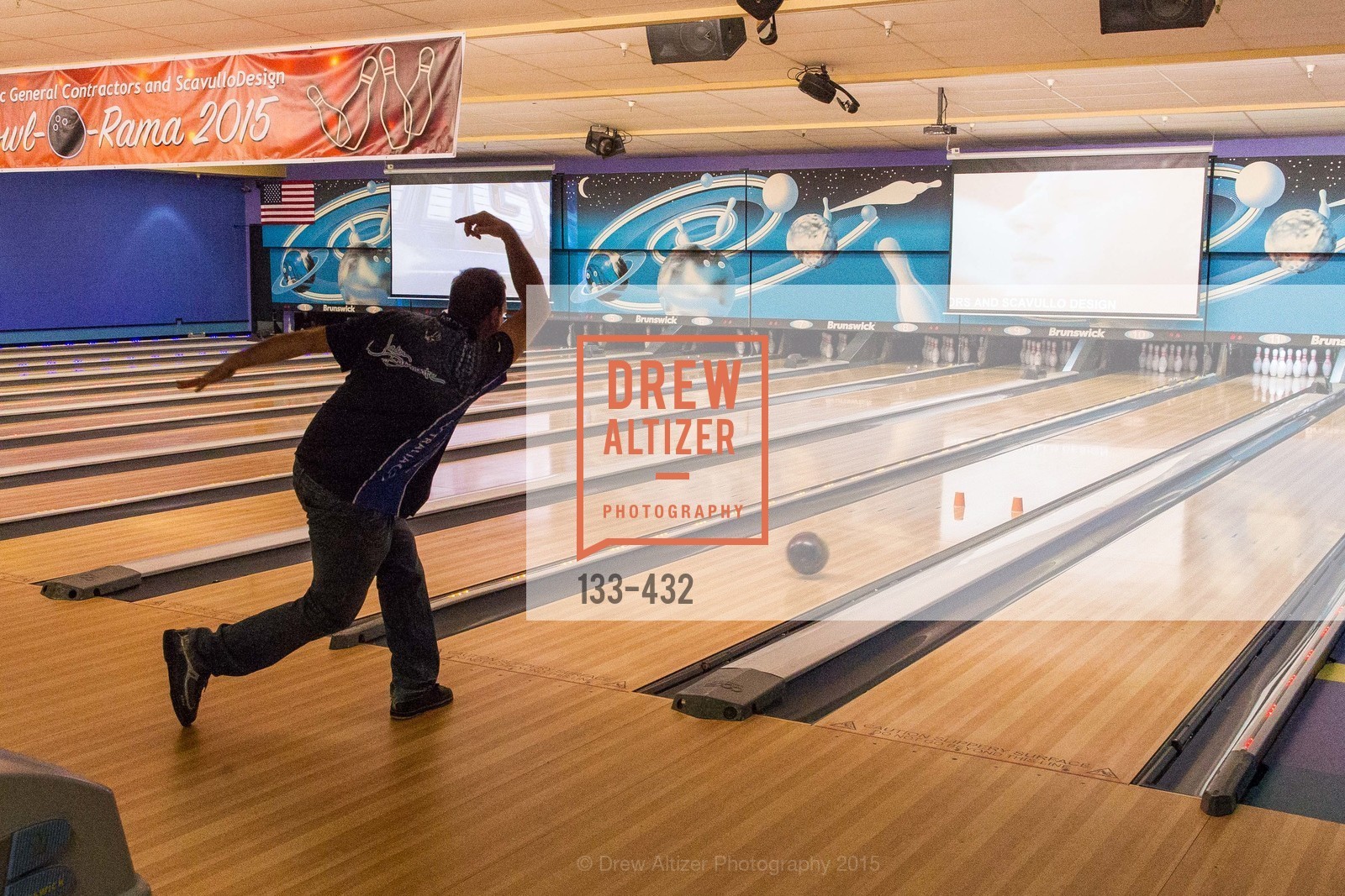 Bowling, ScavulloDesign Centric Builders Bowling Party, Presidio Bowl. 93 Moraga Ave, October 29th, 2015,Drew Altizer, Drew Altizer Photography, full-service event agency, private events, San Francisco photographer, photographer California