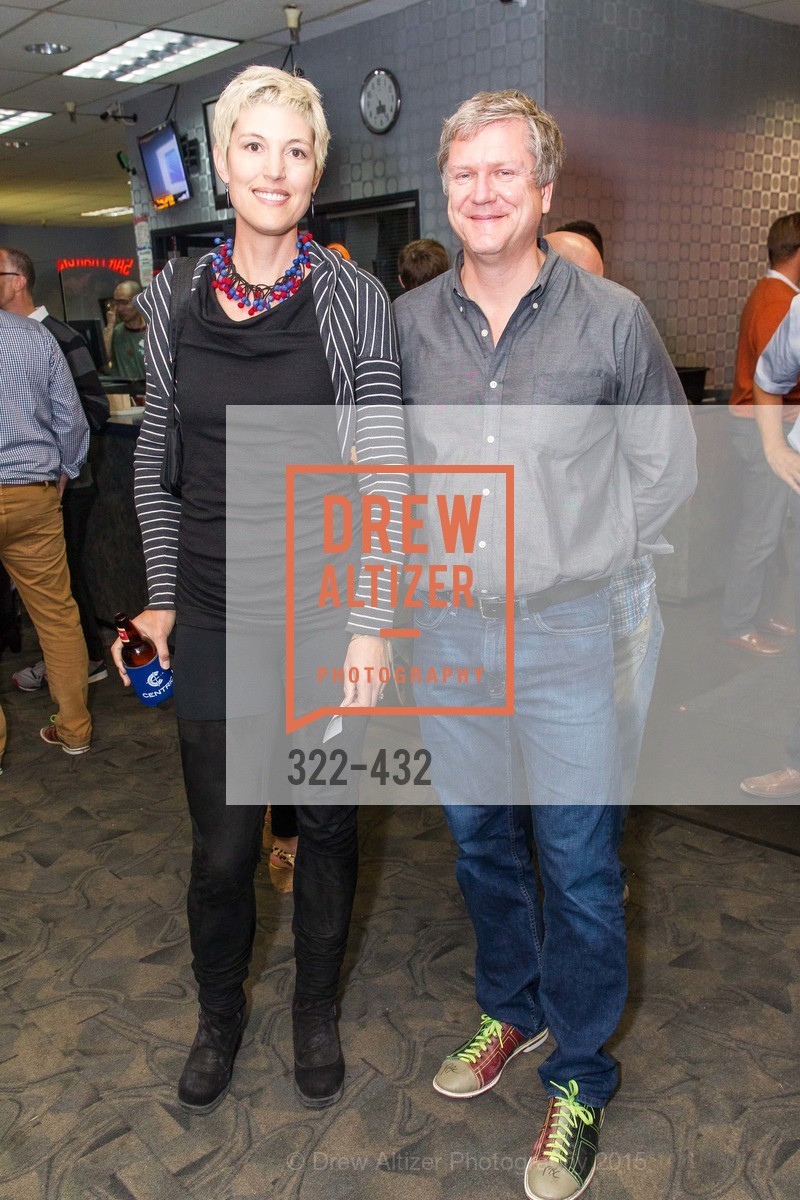 Eliza Hart, Dave Sturm, ScavulloDesign Centric Builders Bowling Party, Presidio Bowl. 93 Moraga Ave, October 29th, 2015,Drew Altizer, Drew Altizer Photography, full-service agency, private events, San Francisco photographer, photographer california