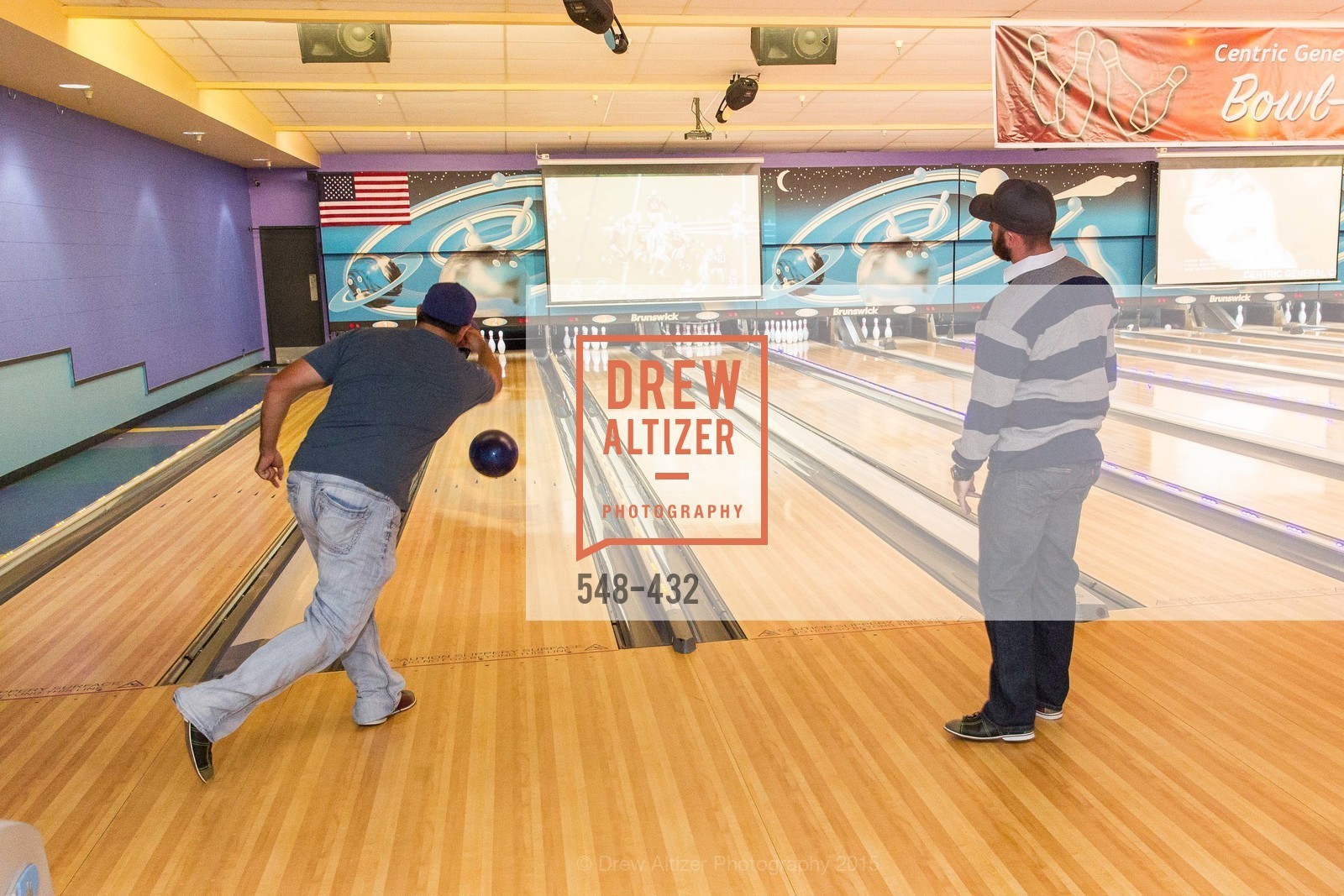 Bowling, ScavulloDesign Centric Builders Bowling Party, Presidio Bowl. 93 Moraga Ave, October 29th, 2015,Drew Altizer, Drew Altizer Photography, full-service agency, private events, San Francisco photographer, photographer california