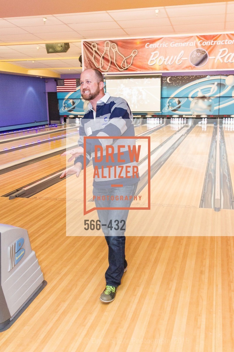 Dave Riordan, ScavulloDesign Centric Builders Bowling Party, Presidio Bowl. 93 Moraga Ave, October 29th, 2015,Drew Altizer, Drew Altizer Photography, full-service agency, private events, San Francisco photographer, photographer california