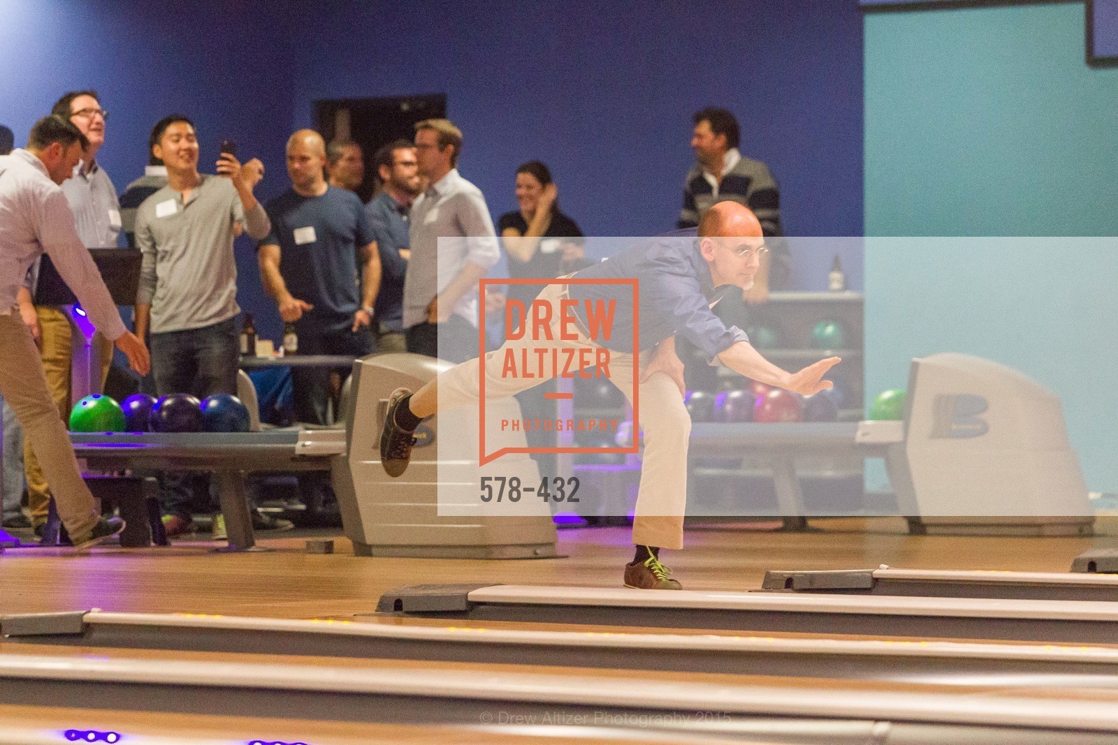 Bowling, ScavulloDesign Centric Builders Bowling Party, Presidio Bowl. 93 Moraga Ave, October 29th, 2015,Drew Altizer, Drew Altizer Photography, full-service agency, private events, San Francisco photographer, photographer california