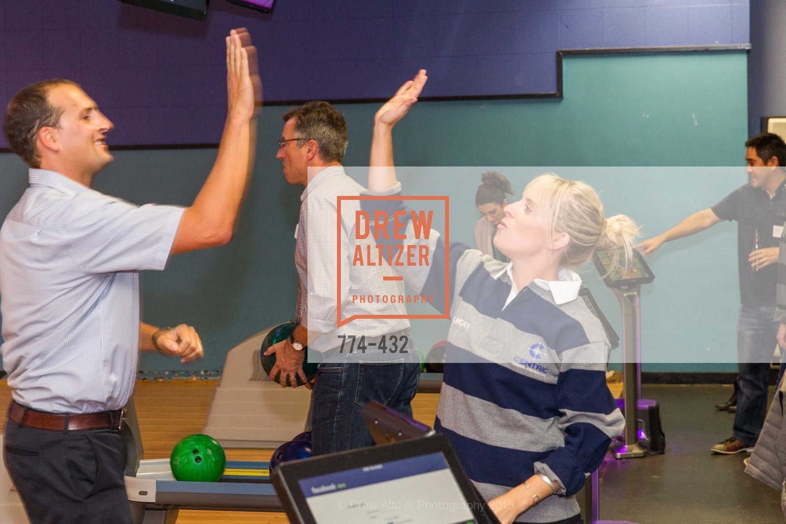 Lindsay Herdell, ScavulloDesign Centric Builders Bowling Party, Presidio Bowl. 93 Moraga Ave, October 29th, 2015,Drew Altizer, Drew Altizer Photography, full-service agency, private events, San Francisco photographer, photographer california