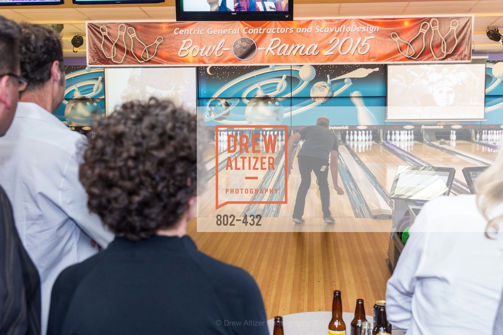 Bowling, ScavulloDesign Centric Builders Bowling Party, Presidio Bowl. 93 Moraga Ave, October 29th, 2015,Drew Altizer, Drew Altizer Photography, full-service agency, private events, San Francisco photographer, photographer california