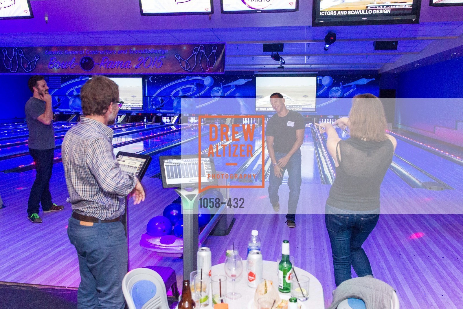 Bowling, ScavulloDesign Centric Builders Bowling Party, Presidio Bowl. 93 Moraga Ave, October 29th, 2015,Drew Altizer, Drew Altizer Photography, full-service agency, private events, San Francisco photographer, photographer california