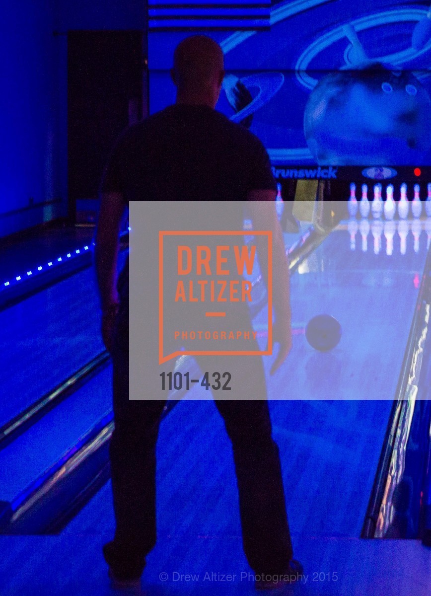 Bowling, ScavulloDesign Centric Builders Bowling Party, Presidio Bowl. 93 Moraga Ave, October 29th, 2015,Drew Altizer, Drew Altizer Photography, full-service agency, private events, San Francisco photographer, photographer california