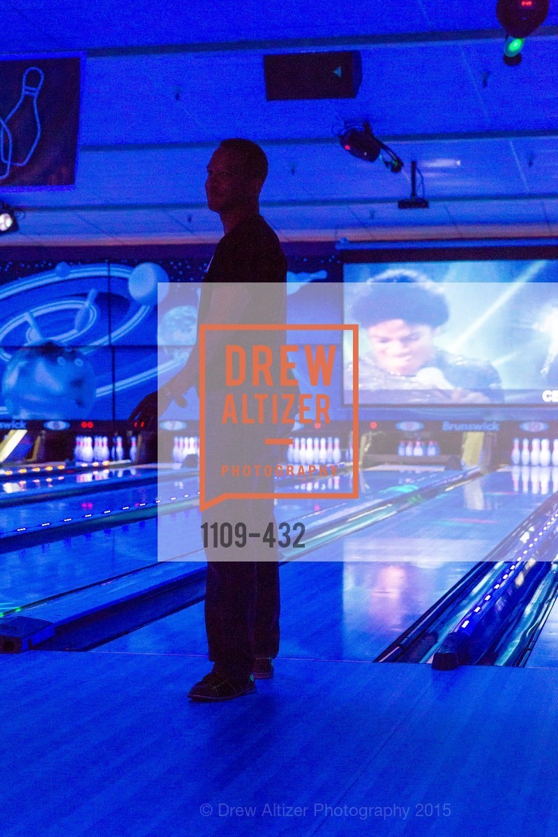 Bowling, ScavulloDesign Centric Builders Bowling Party, Presidio Bowl. 93 Moraga Ave, October 29th, 2015,Drew Altizer, Drew Altizer Photography, full-service agency, private events, San Francisco photographer, photographer california