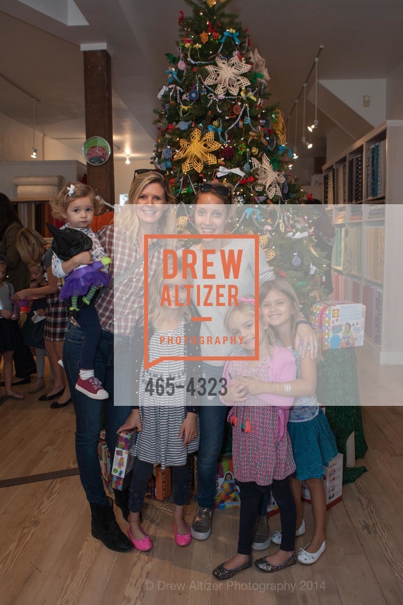 Alyssa Warnick, Kaia Ferardi, Theresa Jackson, Kirra Jackson, Alexa Jackson, Elsa Engstrom Rahman, Pincushion Grand Opening, US, November 2nd, 2014, Photo #465-4323 Alyssa Warnick, Kaia Ferardi, Theresa Jackson, Kirra Jackson, Alexa Jackson, Elsa Engstrom Rahman, Photo #465-4323