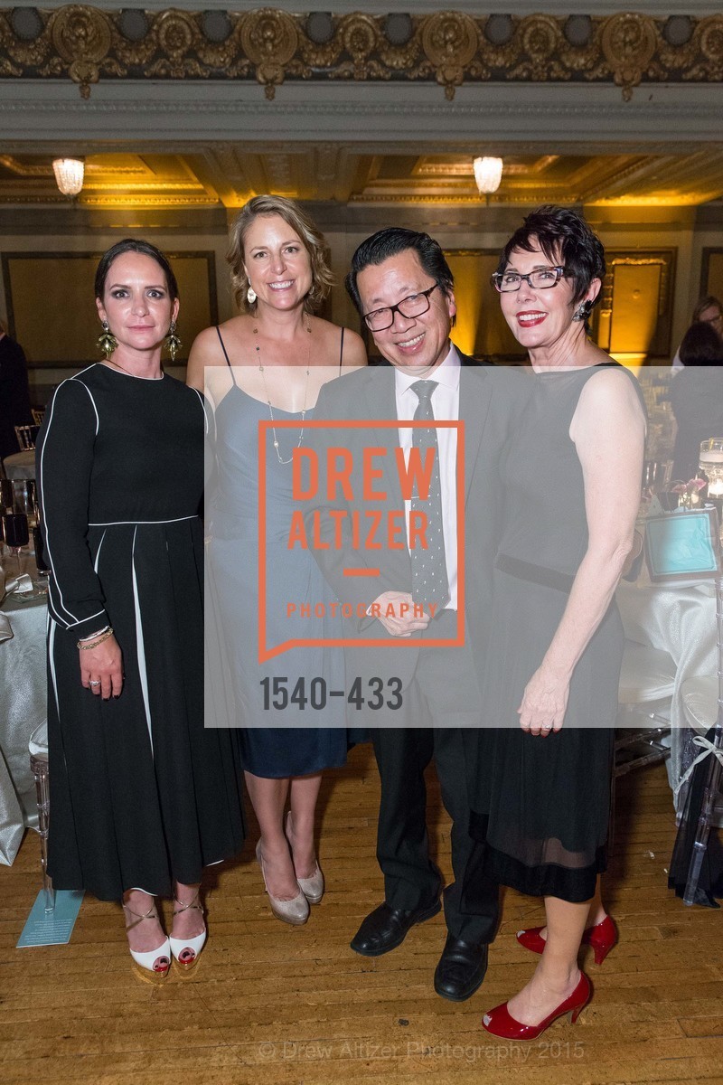 Courtney Dallaire, Genevieve Ferguson, Ben Fong-Torres, Dianne Fong-Torres, SFMOMA Contemporary Vision Award, Regency Ballroom. Regency Ballroom, . 1300 Van Ness, November 3rd, 2015, Photo #1540-433 Courtney Dallaire, Genevieve Ferguson, Ben Fong-Torres, Dianne Fong-Torres, Photo #1540-433