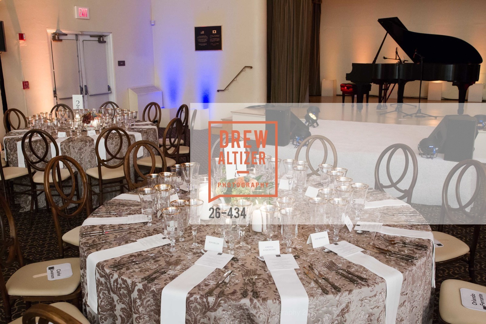Atmosphere, The Walt Disney Family Museum Fundraising Gala and Diane Disney Miller Lifetime Achievement Award, Golden Gate Club. 135 Fisher Loop in the Presidio, November 3rd, 2015,Drew Altizer, Drew Altizer Photography, full-service agency, private events, San Francisco photographer, photographer california