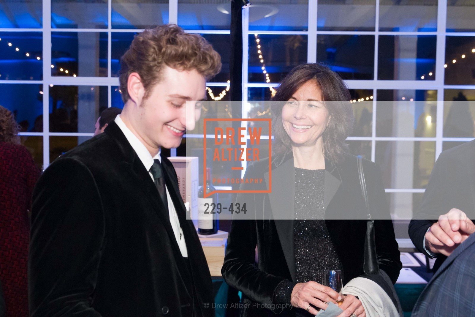 Deckland Schriver, Loreen Jackson, The Walt Disney Family Museum Fundraising Gala and Diane Disney Miller Lifetime Achievement Award, Golden Gate Club. Golden Gate Club, . 135 Fisher Loop in the Presidio, November 3rd, 2015, Photo #229-434 Deckland Schriver, Loreen Jackson, Photo #229-434