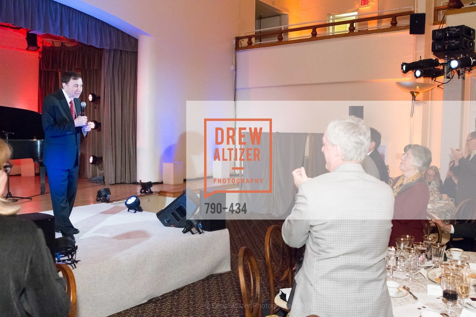 Richard Sherman, The Walt Disney Family Museum Fundraising Gala and Diane Disney Miller Lifetime Achievement Award, Golden Gate Club. 135 Fisher Loop in the Presidio, November 3rd, 2015,Drew Altizer, Drew Altizer Photography, full-service agency, private events, San Francisco photographer, photographer california