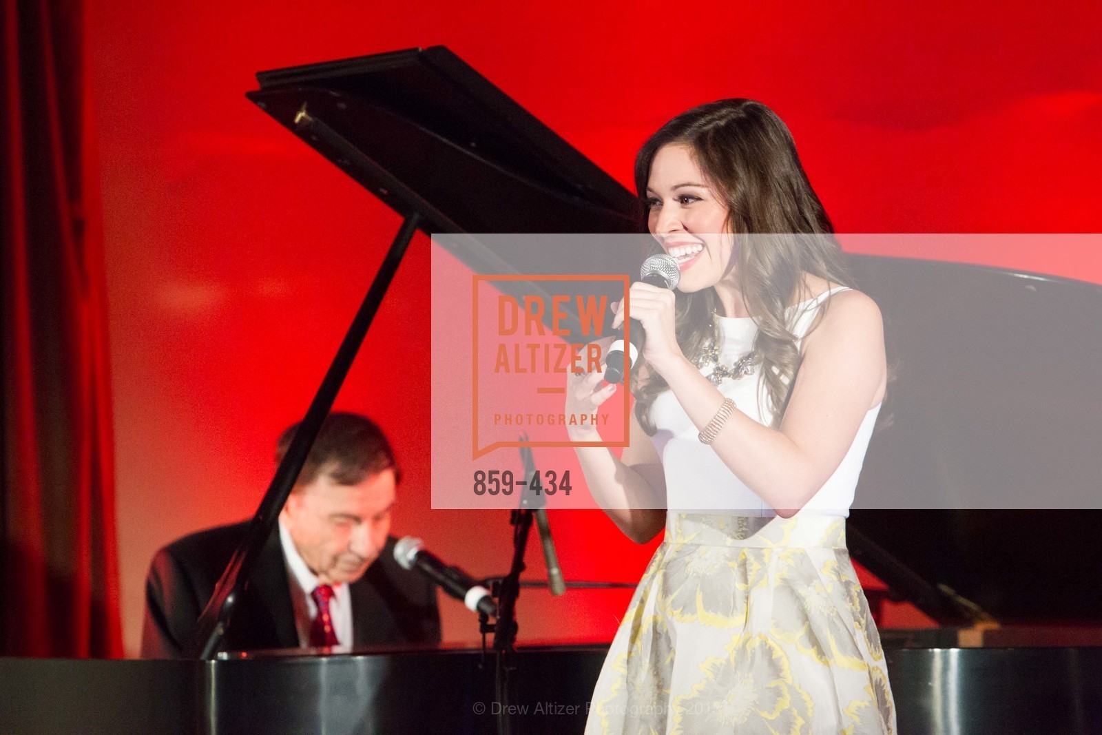 Julianna Hansen, Richard Sherman, The Walt Disney Family Museum Fundraising Gala and Diane Disney Miller Lifetime Achievement Award, Golden Gate Club. 135 Fisher Loop in the Presidio, November 3rd, 2015,Drew Altizer, Drew Altizer Photography, full-service agency, private events, San Francisco photographer, photographer california
