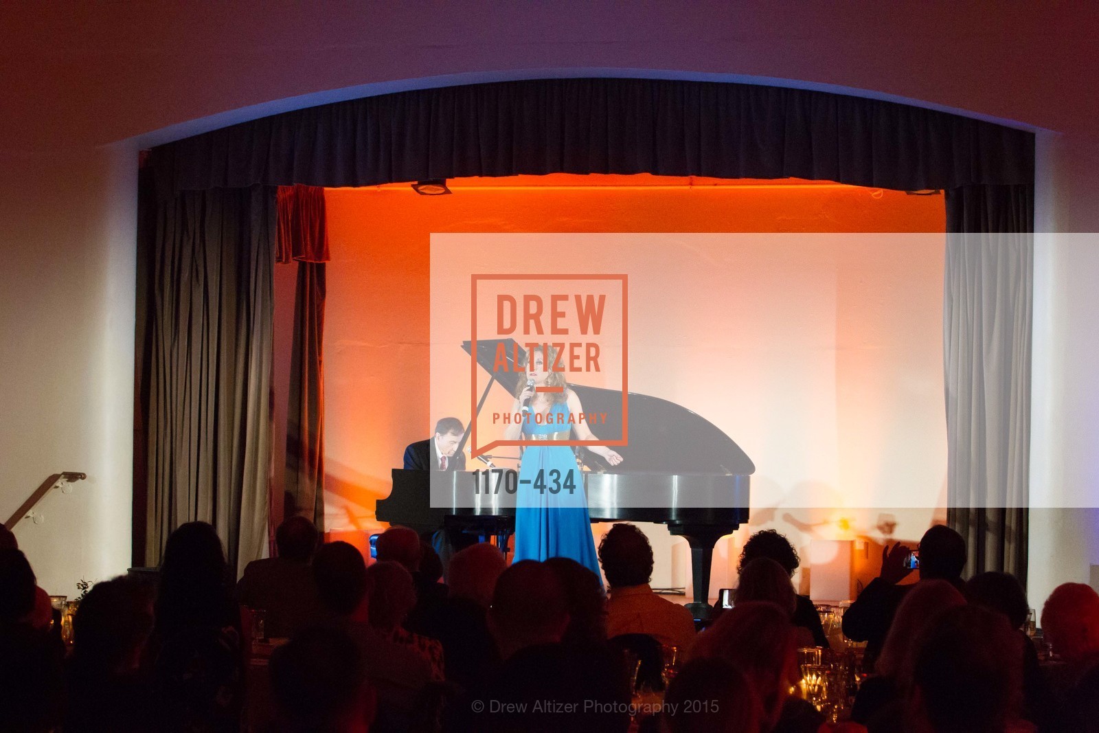 Jodi Benson, The Walt Disney Family Museum Fundraising Gala and Diane Disney Miller Lifetime Achievement Award, Golden Gate Club. 135 Fisher Loop in the Presidio, November 3rd, 2015,Drew Altizer, Drew Altizer Photography, full-service event agency, private events, San Francisco photographer, photographer California
