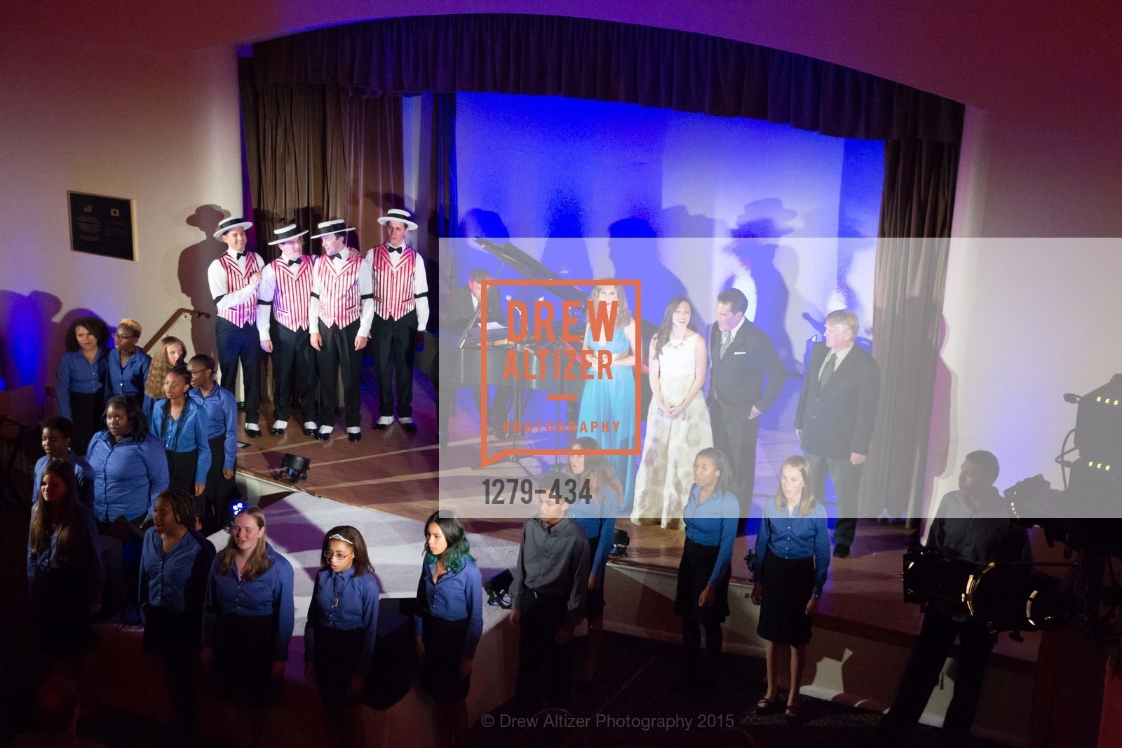 Performance, The Walt Disney Family Museum Fundraising Gala and Diane Disney Miller Lifetime Achievement Award, Golden Gate Club. 135 Fisher Loop in the Presidio, November 3rd, 2015,Drew Altizer, Drew Altizer Photography, full-service agency, private events, San Francisco photographer, photographer california