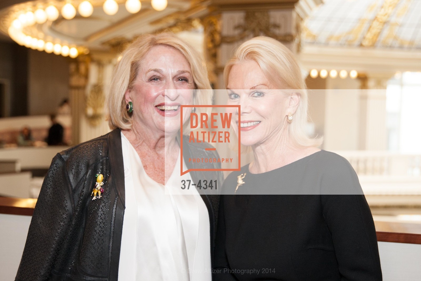 Sally Debenham, Sandra Farris, Alexander Vreeland Personal Appearance at NEIMAN MARCUS, US, October 14th, 2014, Photo #37-4341 Sally Debenham, Sandra Farris, Photo #37-4341