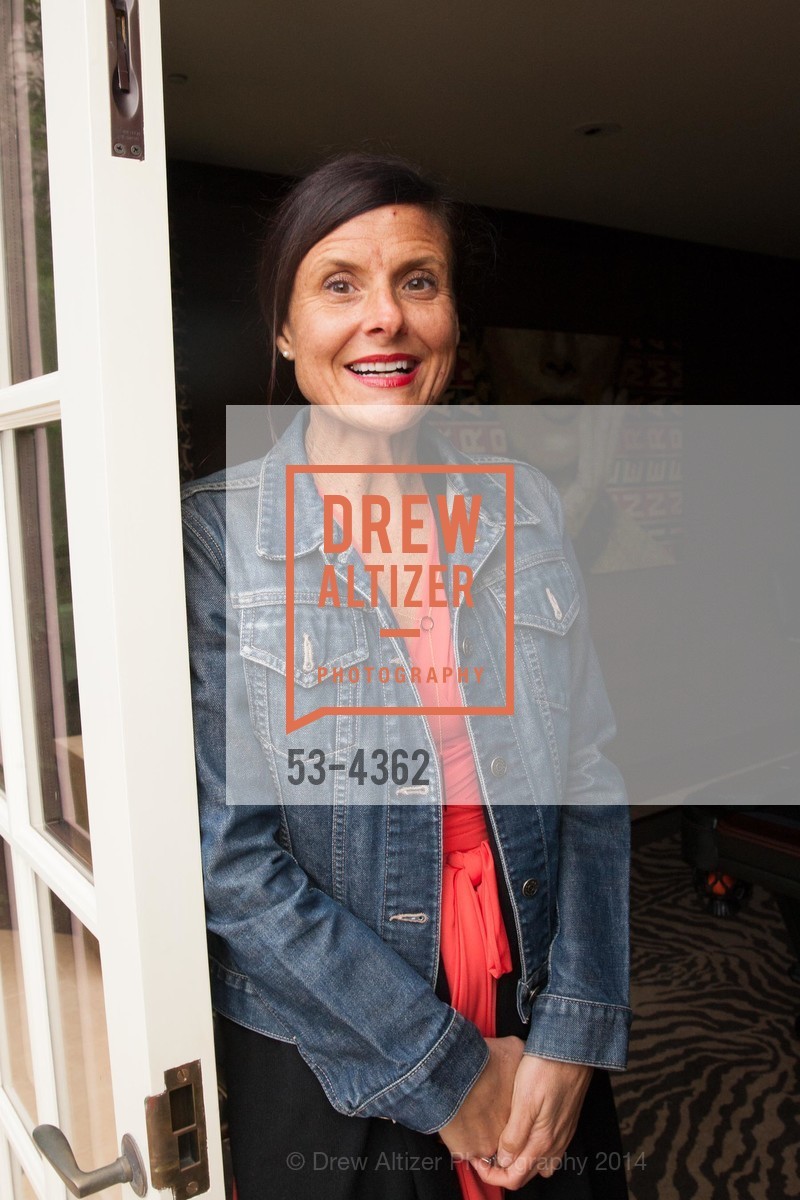 Natalie Ammirato, Celebrating the Launch of KATHARINE WEBSTER'S Outdoor Furniture Collection, US, October 9th, 2014, Photo #53-4362 Natalie Ammirato, Photo #53-4362
