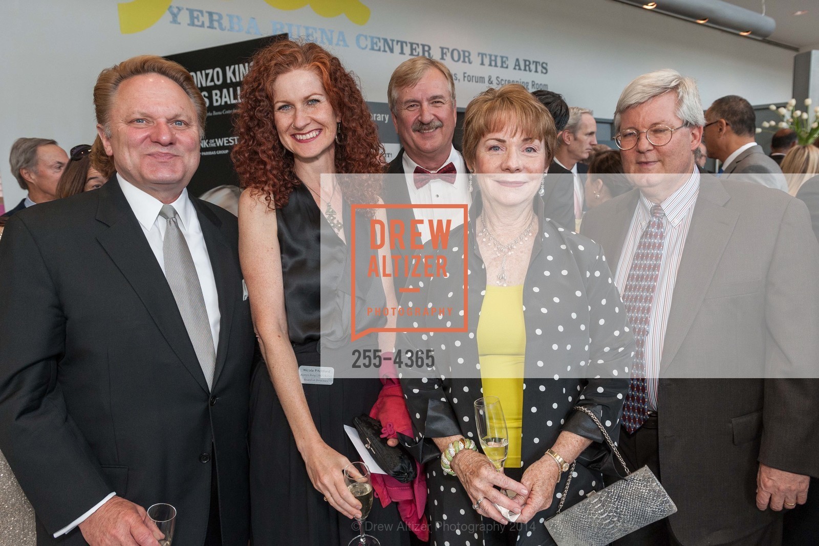 Mark Jordan, Nicola Pitchford, JIm Park, Kathy Park, Kendall Patton, ALONZO KING LINES Ballet Spring Gala, US, May 21st, 2014, Photo #255-4365 Mark Jordan, Nicola Pitchford, JIm Park, Kathy Park, Kendall Patton, Photo #255-4365