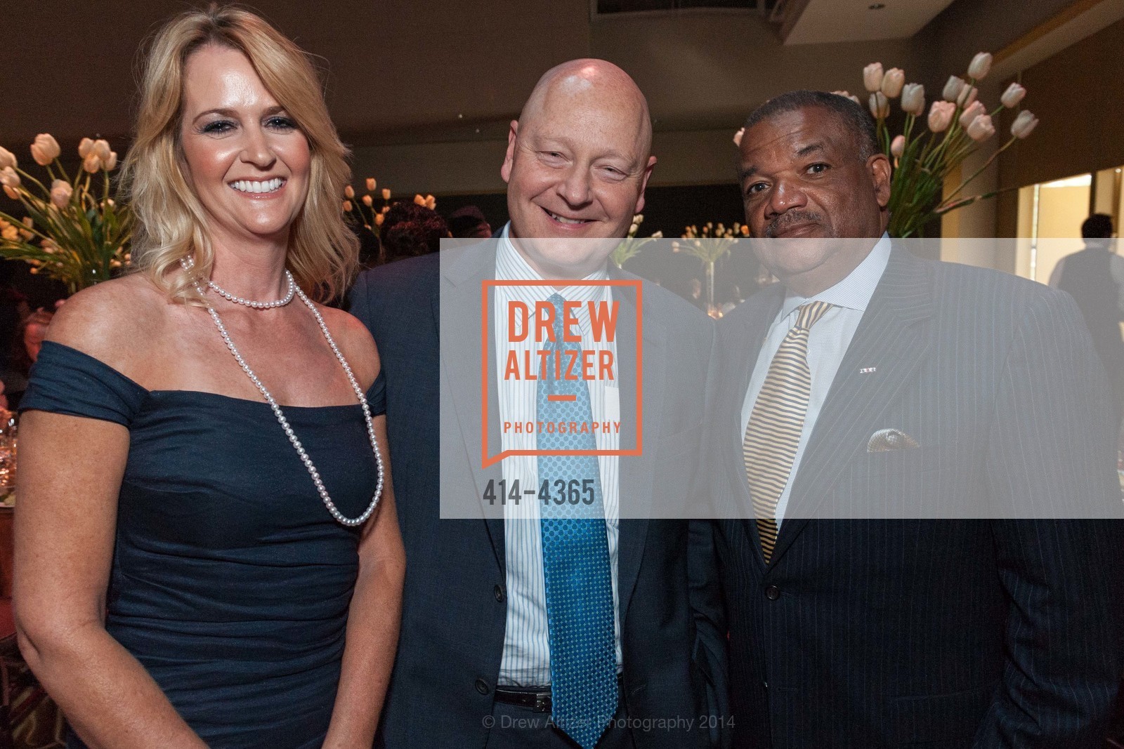 Sara Midkiff, Mark Midkiff, Carl Hackney, ALONZO KING LINES Ballet Spring Gala, US, May 21st, 2014, Photo #414-4365 Sara Midkiff, Mark Midkiff, Carl Hackney, Photo #414-4365