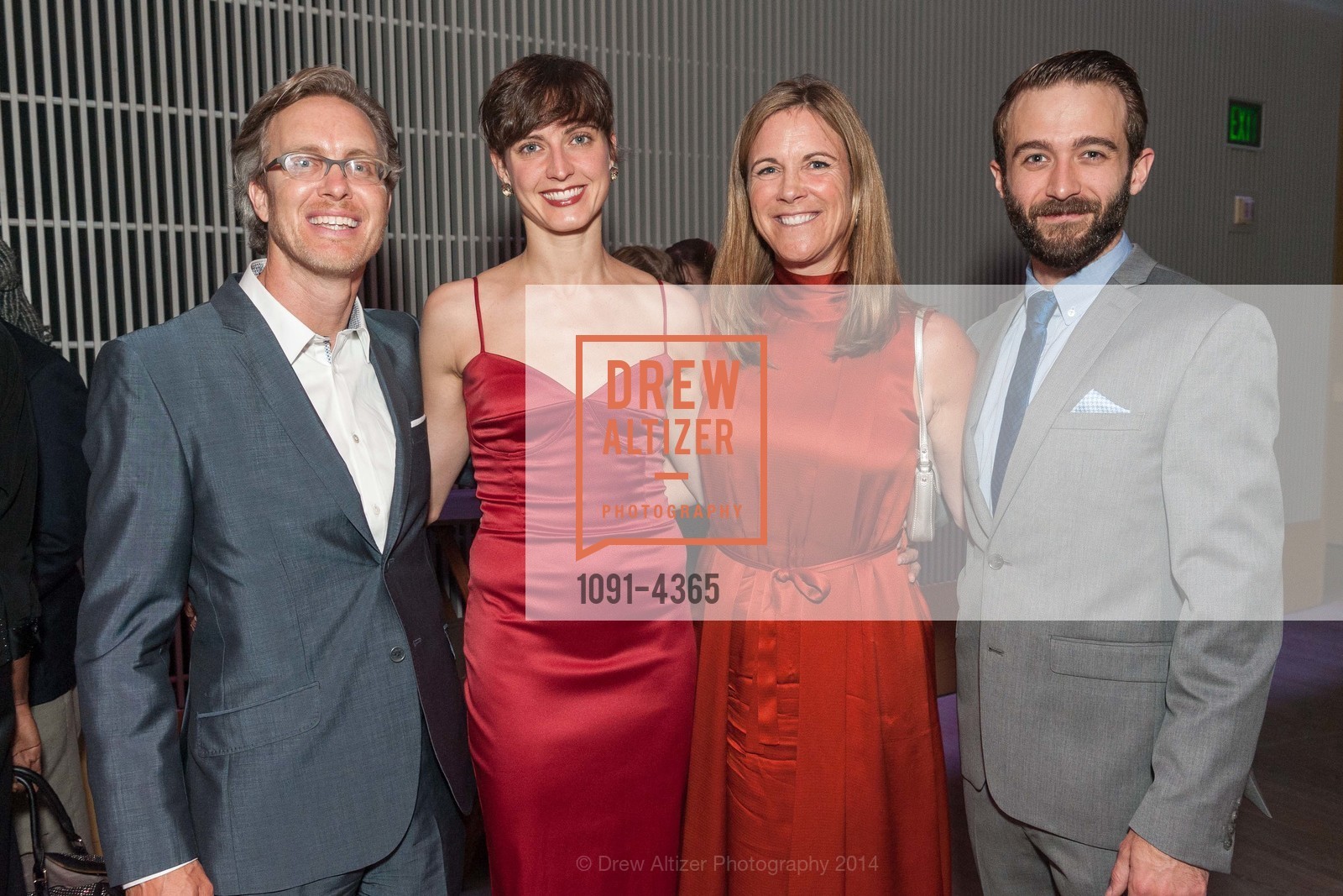 Ian Smith, Meredith Webster, Lisa Dolby Chadwick, David Harvey, ALONZO KING LINES Ballet Spring Gala, US, May 21st, 2014, Photo #1091-4365 Ian Smith, Meredith Webster, Lisa Dolby Chadwick, David Harvey, Photo #1091-4365