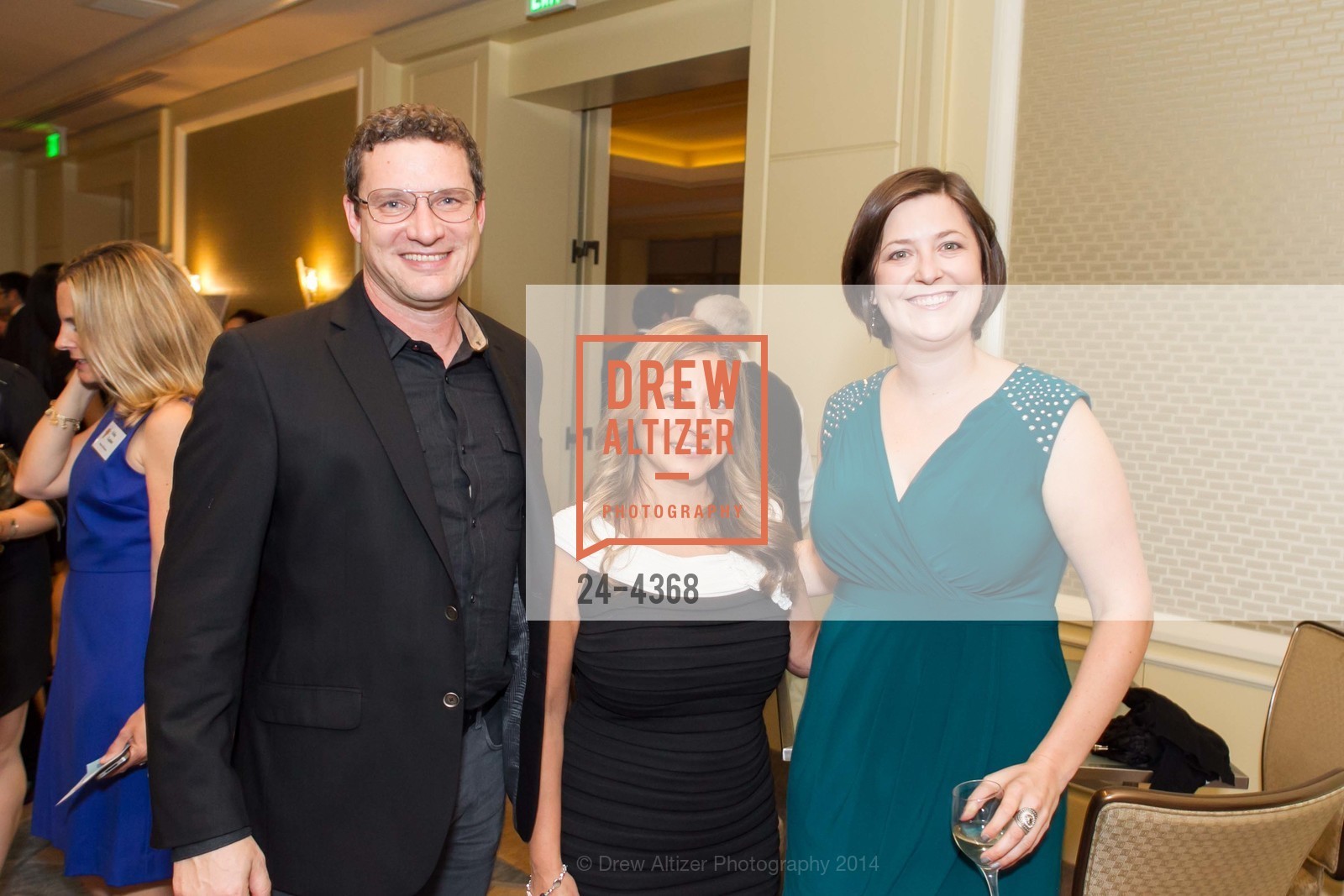 Adam Medelman, Veronica Rodriguez-Abbott, Hanna Doerr, SF EDUCATION FUND'S Back to School Gala 2014, US, November 21st, 2014, Photo #24-4368 Adam Medelman, Veronica Rodriguez-Abbott, Hanna Doerr, Photo #24-4368