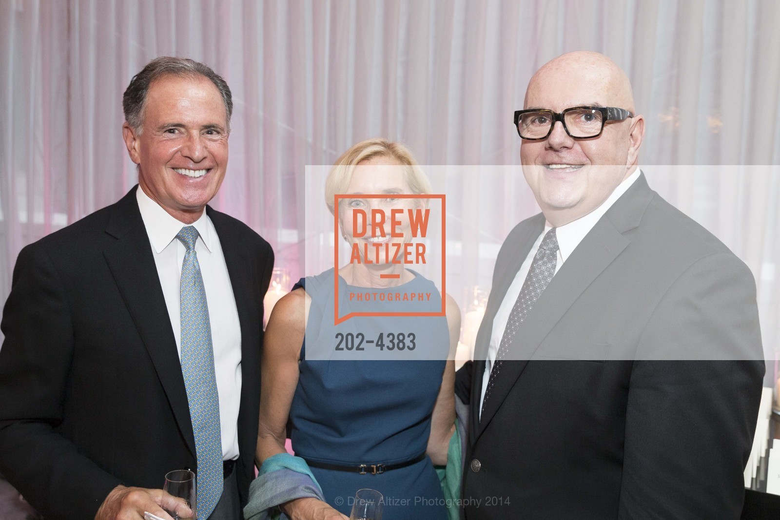 Howard Cohen, Marilyn Rosenwein, Robert Atkinson, GRAFF Sponsors ST REGIS POLO Midnight Supper, US, September 19th, 2014, Photo #202-4383 Howard Cohen, Marilyn Rosenwein, Robert Atkinson, Photo #202-4383