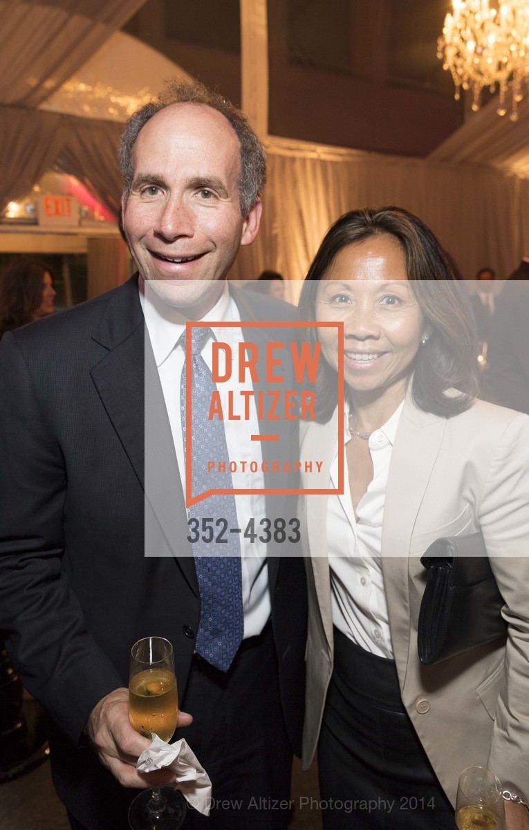 John Kimball, Denise Wang-Kline, GRAFF Sponsors ST REGIS POLO Midnight Supper, US, September 19th, 2014, Photo #352-4383 John Kimball, Denise Wang-Kline, Photo #352-4383