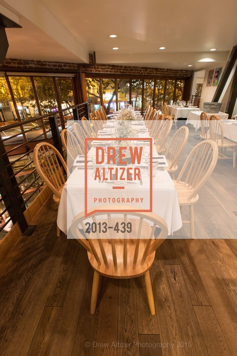 Atmosphere, J.RACHMAN FIRST LOOK AND GRAND OPENING, JONATHAN RACHMAN DESIGN. 1632C MARKET ST, November 4th, 2015,Drew Altizer, Drew Altizer Photography, full-service agency, private events, San Francisco photographer, photographer california