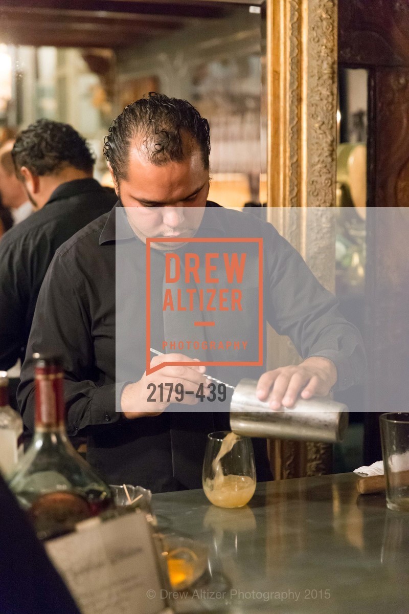 Atmosphere, J.RACHMAN FIRST LOOK AND GRAND OPENING, JONATHAN RACHMAN DESIGN. 1632C MARKET ST, November 4th, 2015,Drew Altizer, Drew Altizer Photography, full-service agency, private events, San Francisco photographer, photographer california