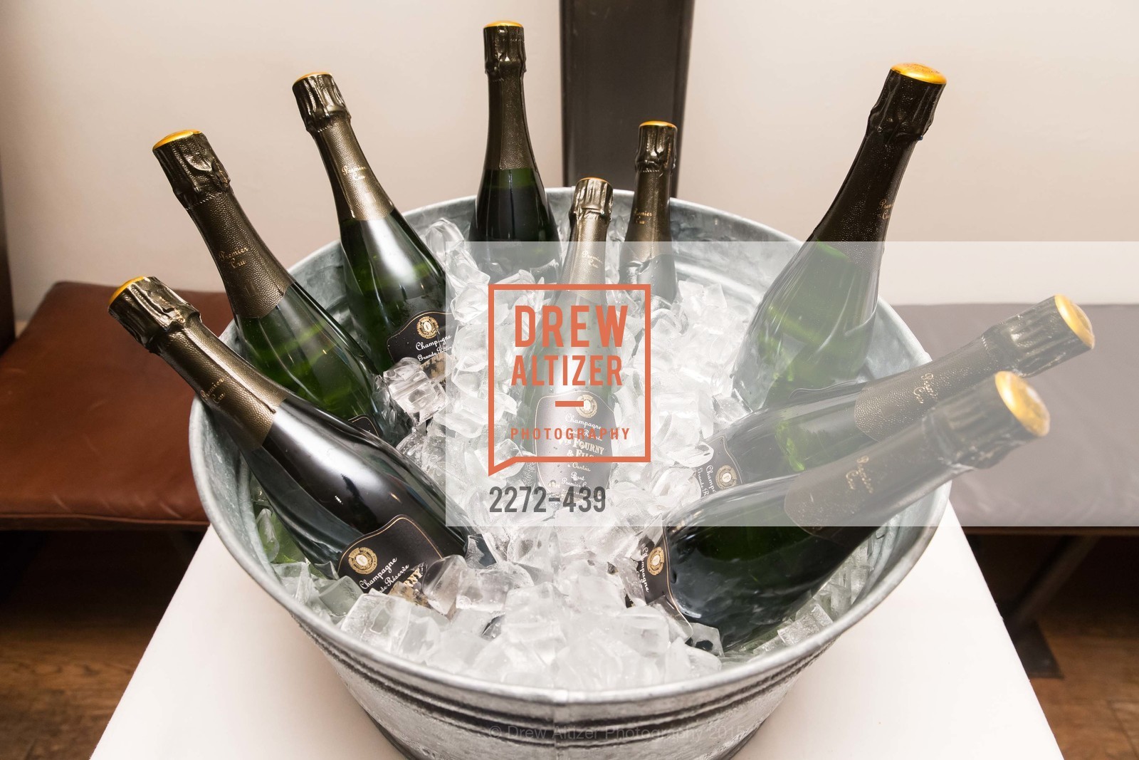 Atmosphere, J.RACHMAN FIRST LOOK AND GRAND OPENING, JONATHAN RACHMAN DESIGN. 1632C MARKET ST, November 4th, 2015,Drew Altizer, Drew Altizer Photography, full-service agency, private events, San Francisco photographer, photographer california