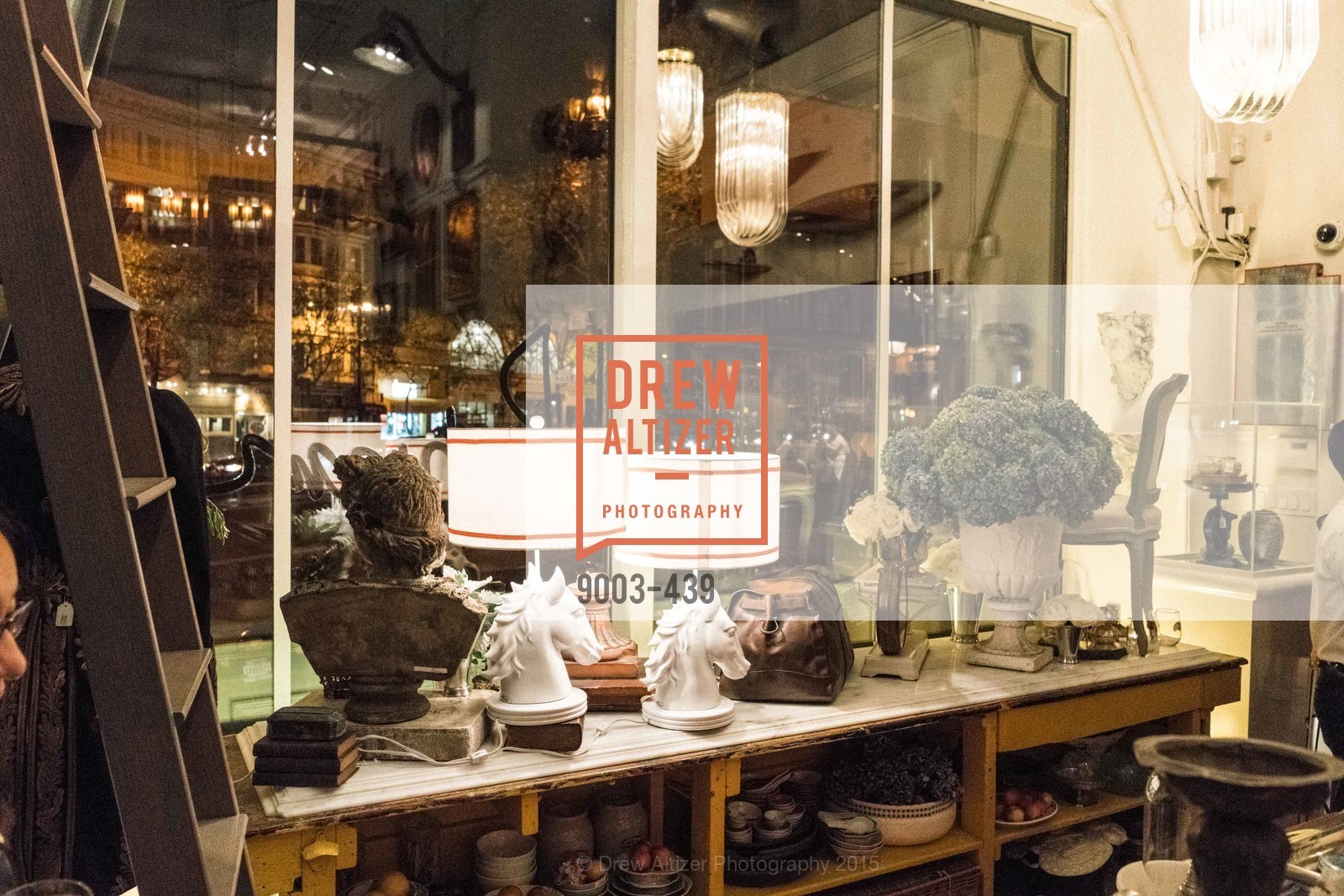 Atmosphere, J.RACHMAN FIRST LOOK AND GRAND OPENING, JONATHAN RACHMAN DESIGN. 1632C MARKET ST, November 4th, 2015,Drew Altizer, Drew Altizer Photography, full-service agency, private events, San Francisco photographer, photographer california