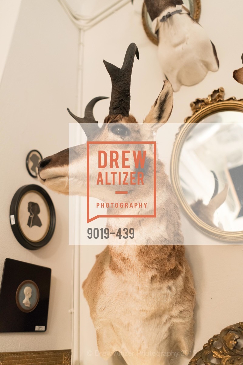 Atmosphere, J.RACHMAN FIRST LOOK AND GRAND OPENING, JONATHAN RACHMAN DESIGN. 1632C MARKET ST, November 4th, 2015,Drew Altizer, Drew Altizer Photography, full-service agency, private events, San Francisco photographer, photographer california