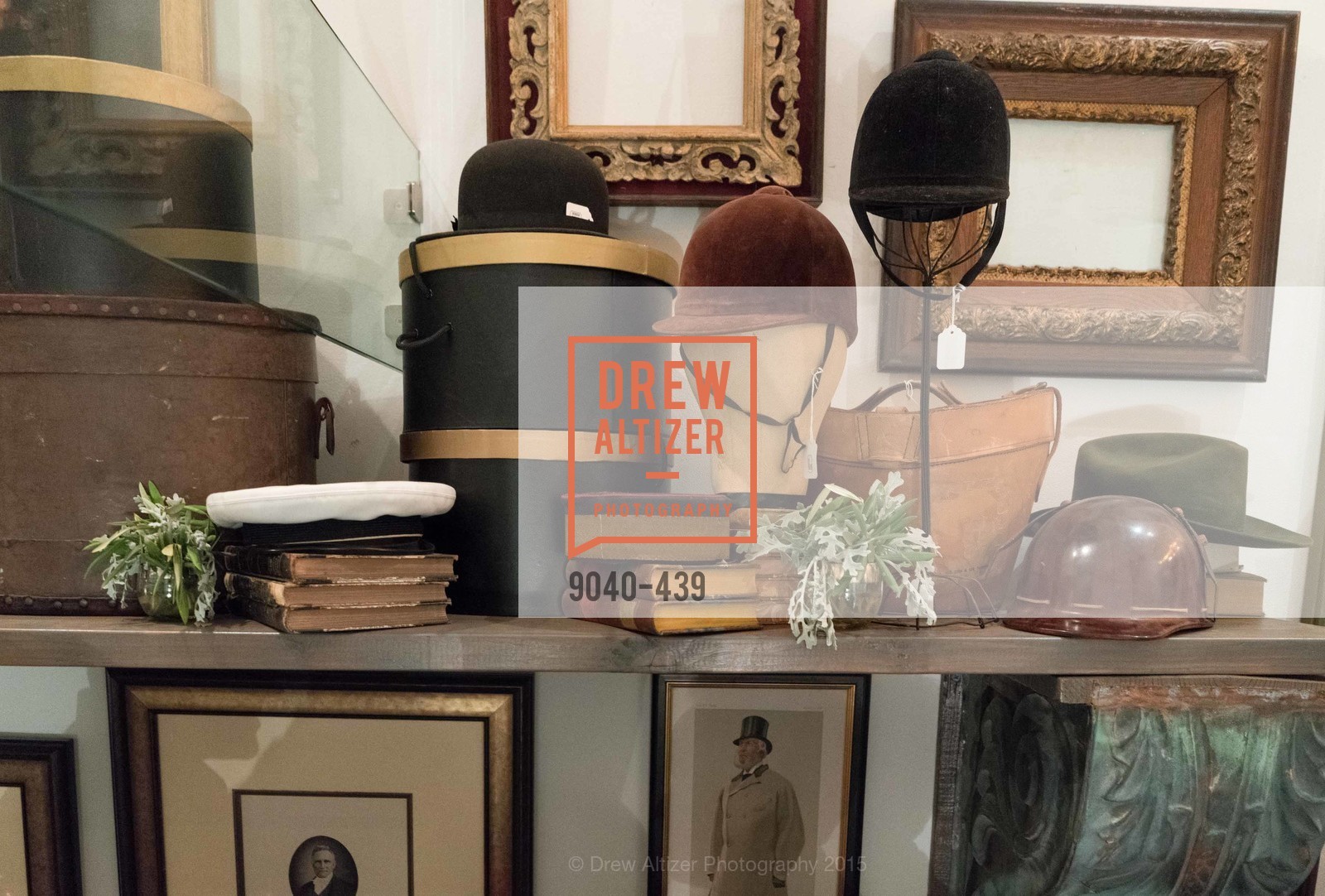Atmosphere, J.RACHMAN FIRST LOOK AND GRAND OPENING, JONATHAN RACHMAN DESIGN. 1632C MARKET ST, November 4th, 2015,Drew Altizer, Drew Altizer Photography, full-service agency, private events, San Francisco photographer, photographer california