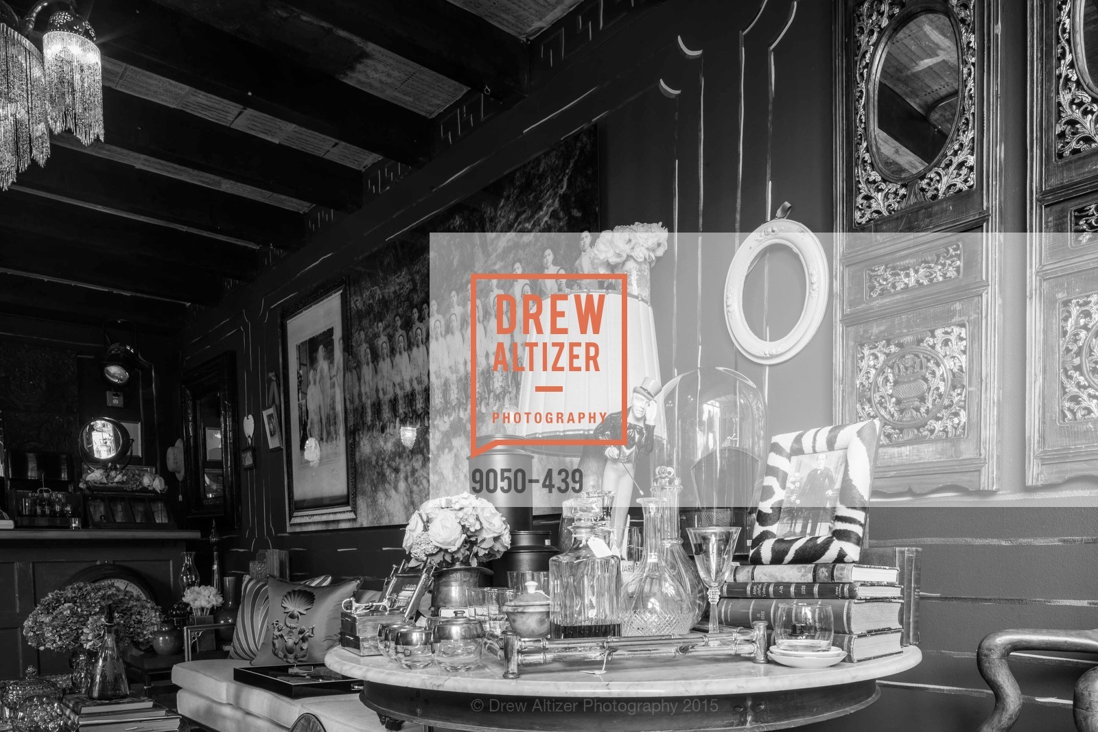 Atmosphere, J.RACHMAN FIRST LOOK AND GRAND OPENING, JONATHAN RACHMAN DESIGN. 1632C MARKET ST, November 4th, 2015,Drew Altizer, Drew Altizer Photography, full-service agency, private events, San Francisco photographer, photographer california