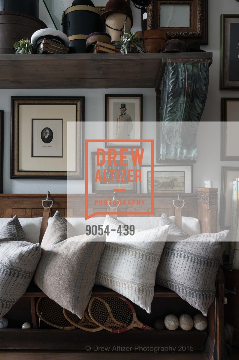 Atmosphere, J.RACHMAN FIRST LOOK AND GRAND OPENING, JONATHAN RACHMAN DESIGN. 1632C MARKET ST, November 4th, 2015,Drew Altizer, Drew Altizer Photography, full-service agency, private events, San Francisco photographer, photographer california