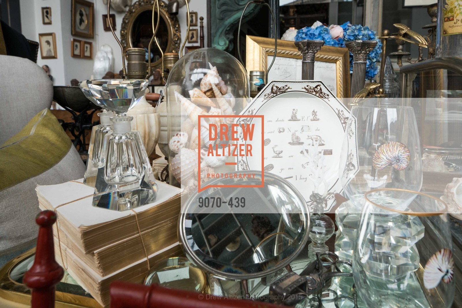 Atmosphere, J.RACHMAN FIRST LOOK AND GRAND OPENING, JONATHAN RACHMAN DESIGN. 1632C MARKET ST, November 4th, 2015,Drew Altizer, Drew Altizer Photography, full-service agency, private events, San Francisco photographer, photographer california