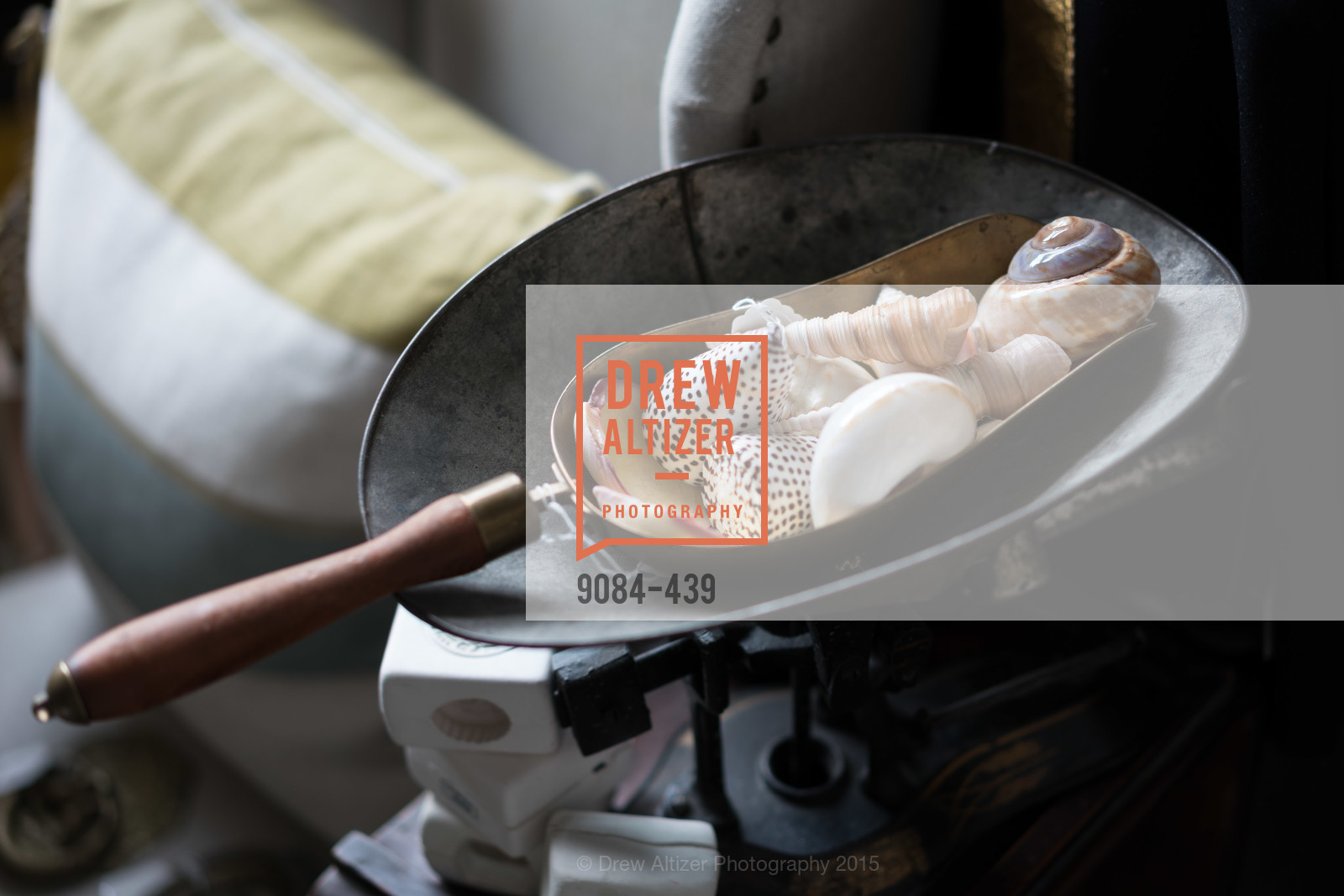 Atmosphere, J.RACHMAN FIRST LOOK AND GRAND OPENING, JONATHAN RACHMAN DESIGN. 1632C MARKET ST, November 4th, 2015,Drew Altizer, Drew Altizer Photography, full-service agency, private events, San Francisco photographer, photographer california