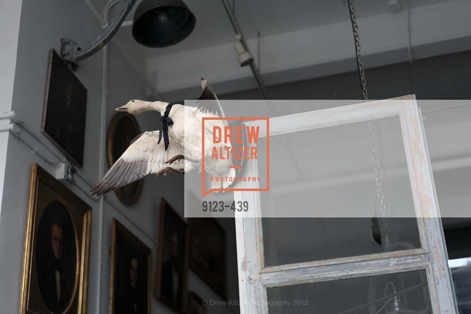 Atmosphere, J.RACHMAN FIRST LOOK AND GRAND OPENING, JONATHAN RACHMAN DESIGN. 1632C MARKET ST, November 4th, 2015,Drew Altizer, Drew Altizer Photography, full-service agency, private events, San Francisco photographer, photographer california