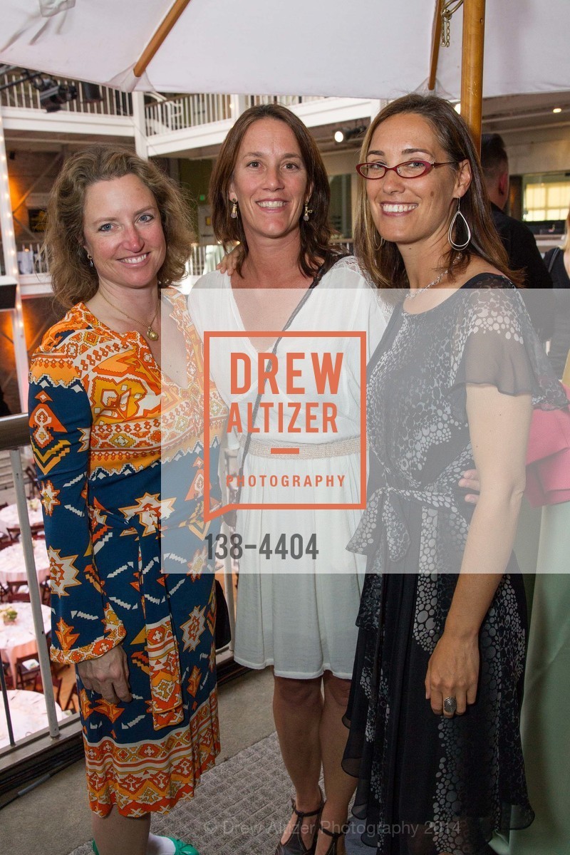 Tara Meehan, April Kelly, Renee Sharp, EWG's EARTH DINNER, US, May 20th, 2014, Photo #138-4404 Tara Meehan, April Kelly, Renee Sharp, Photo #138-4404
