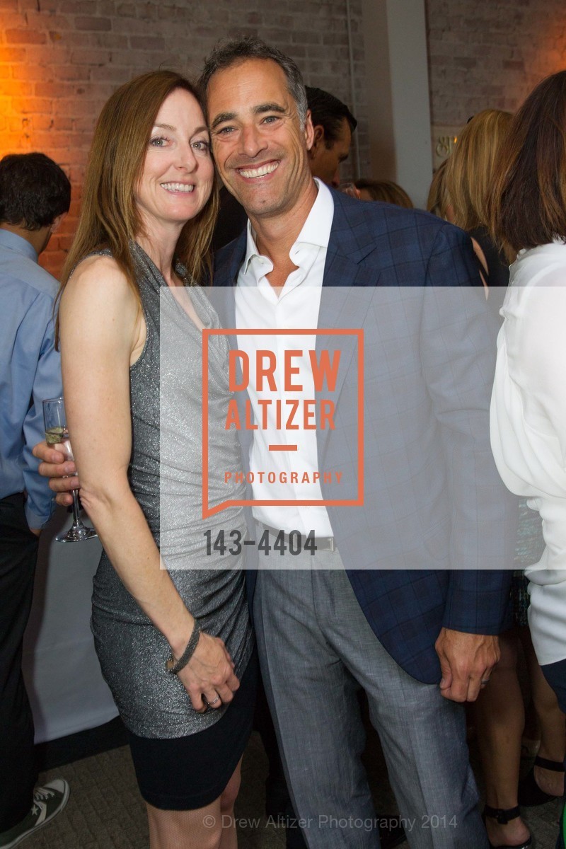Amanda Hoenigman, Vince Hoenigman, Photo #143-4404