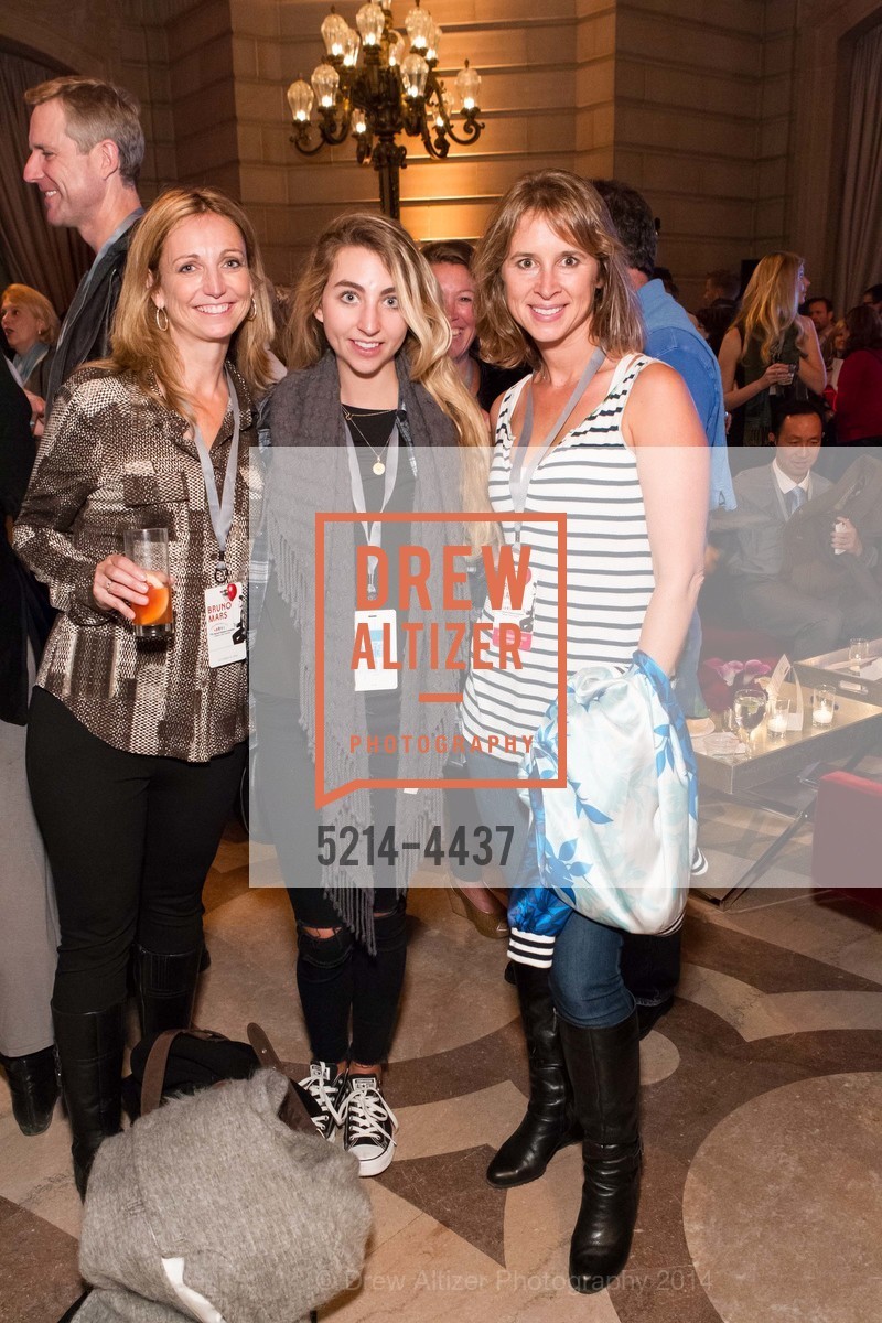 Kristina Smith, Jenna Schreck, Sarah Chance Rudney, The Concert for UCSF BENIOFF CHILDREN'S HOSPITALS, US, October 14th, 2014, Photo #5214-4437 Kristina Smith, Jenna Schreck, Sarah Chance Rudney, Photo #5214-4437